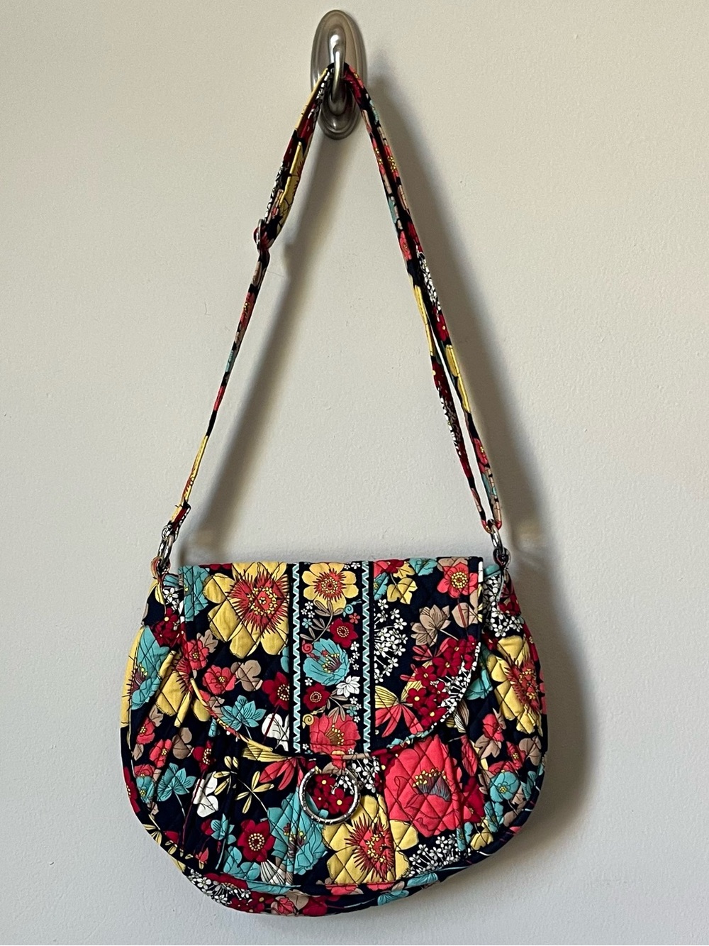 New without Tags Vera Bradley “Happy Snails” Crossbody Messenger bag